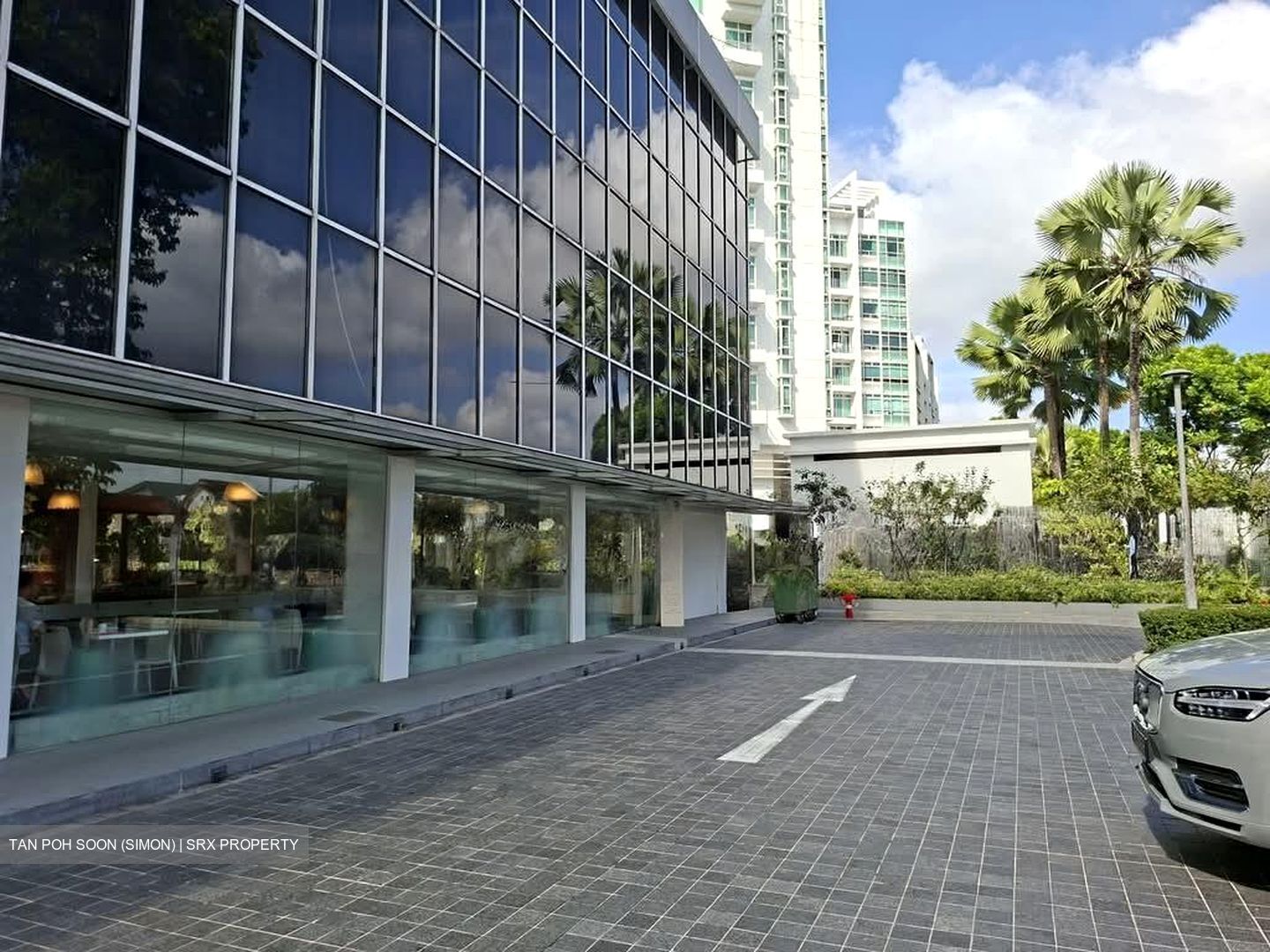 Tan Chong Motor Centre (D21), Office #552461281
